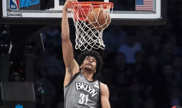  布伦森准绝杀助尼克斯过关，篮网憾负错失东部第六位置