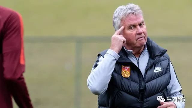  美因茨攻防两端严重失衡，主教练面临下课危机考验  