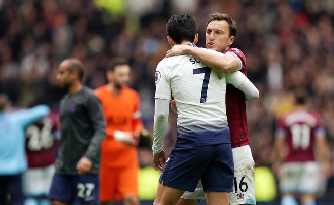  孙兴慜传射建功热刺战胜西汉姆联