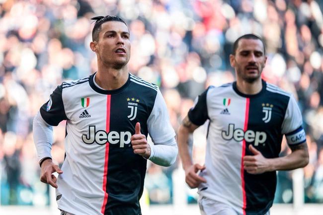  国际米兰主场四球大胜，领跑意甲积分榜